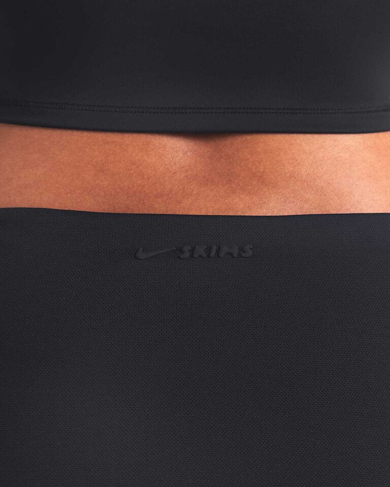 Юбка-шорты NikeSKIMS Airy Fold-Over Waistband Skort «Obsidian» Женская