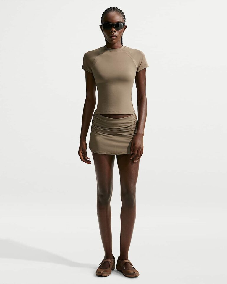 Юбка-шорты NikeSKIMS Airy Fold-Over Waistband Skort «Driftwood» Женская