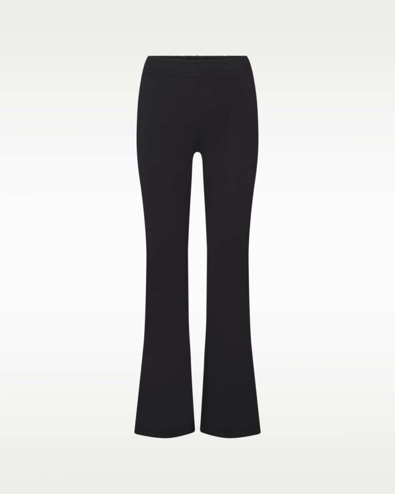 Брюки NikeSKIMS Airy Low-Rise Mini Flare Pant «Obsidian» Женская