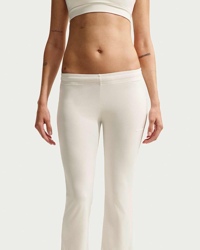Брюки NikeSKIMS Airy Low-Rise Mini Flare Pant «Actv Ivory» Женская