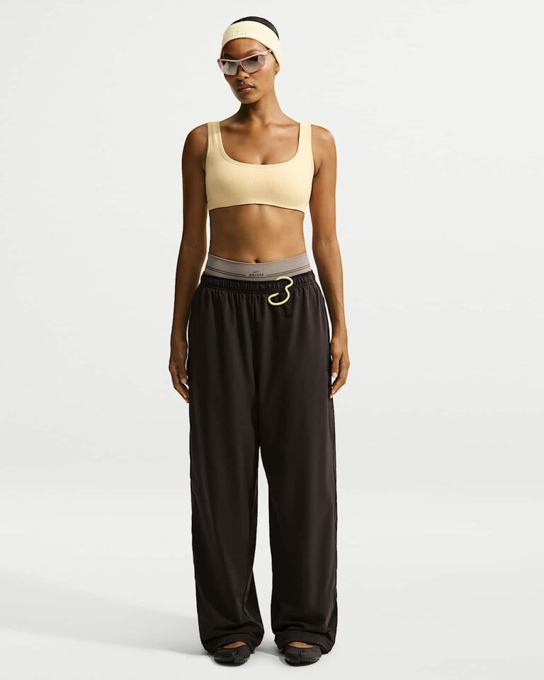 Топ NikeSKIMS Ribbed Seamless Micro-Scoop Bra «Lemon Drop» Женская