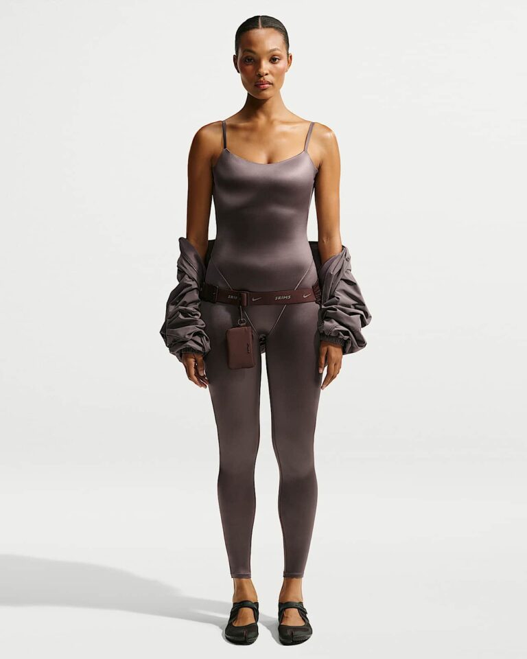 Боди NikeSKIMS Satin Shine Cami Bodysuit «Resin» Женская