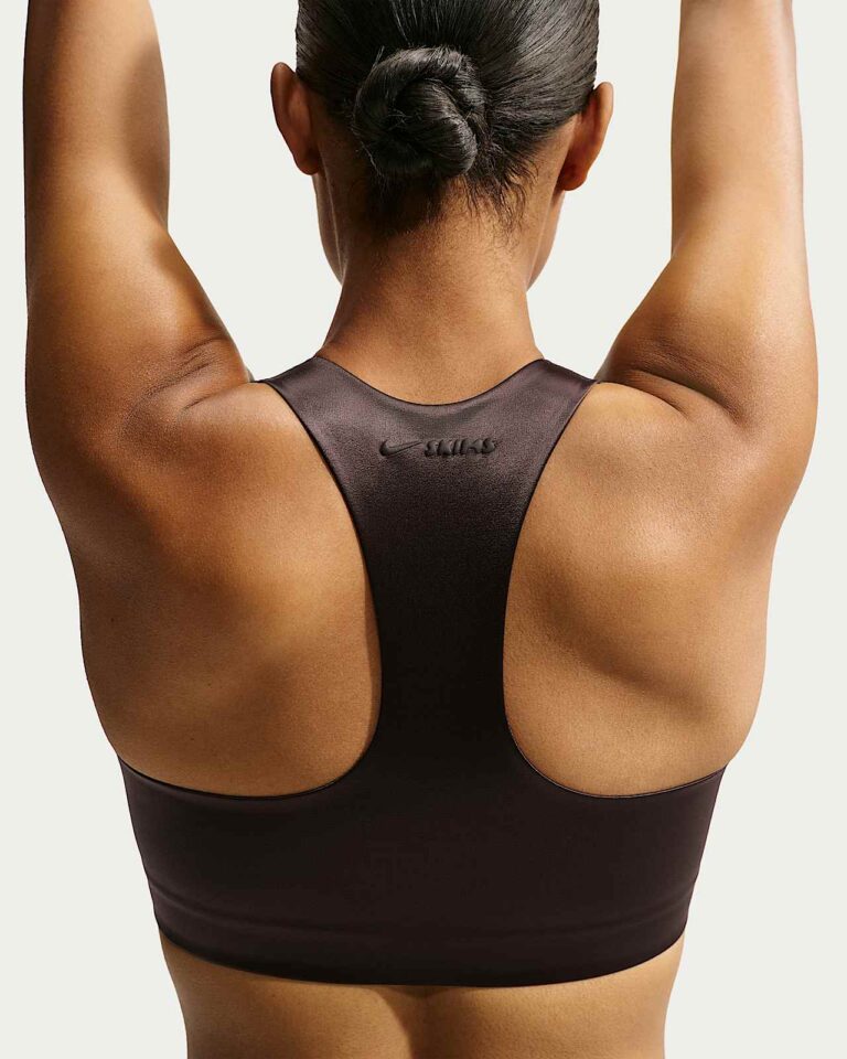 Топ NikeSKIMS Satin Shine Front-Zip Bra «Phoenix» Женская