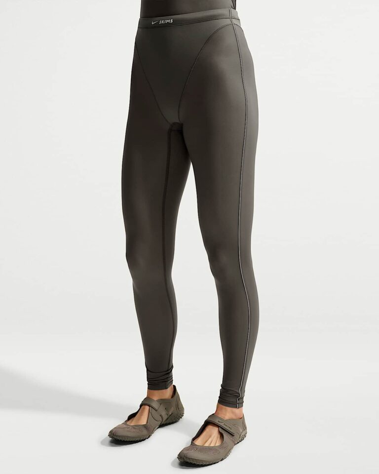 Леггинсы NikeSKIMS Weightless High-Waisted V-Panel Leggings «Boulder» Женская