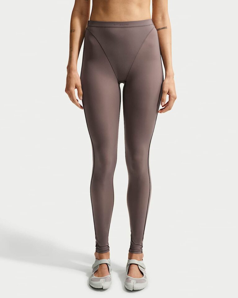 Леггинсы NikeSKIMS Weightless High-Waisted V-Panel Leggings «Resin» Женская