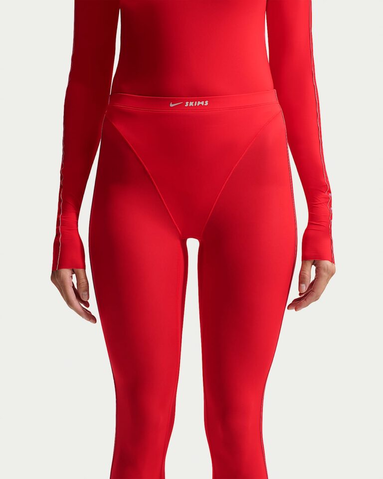 Леггинсы NikeSKIMS Weightless High-Waisted V-Panel Leggings «University Red» Женская