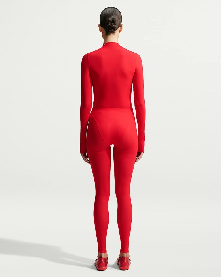 Леггинсы NikeSKIMS Weightless High-Waisted V-Panel Leggings «University Red» Женская