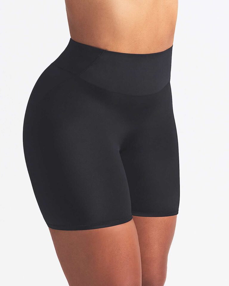 Велосипедки NikeSKIMS Satin Shine High-Waisted 5″ Biker Shorts «Obsidian» Женская