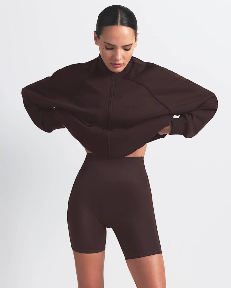 Велосипедки NikeSKIMS Satin Shine High-Waisted 5″ Biker Shorts «Phoenix» Женская