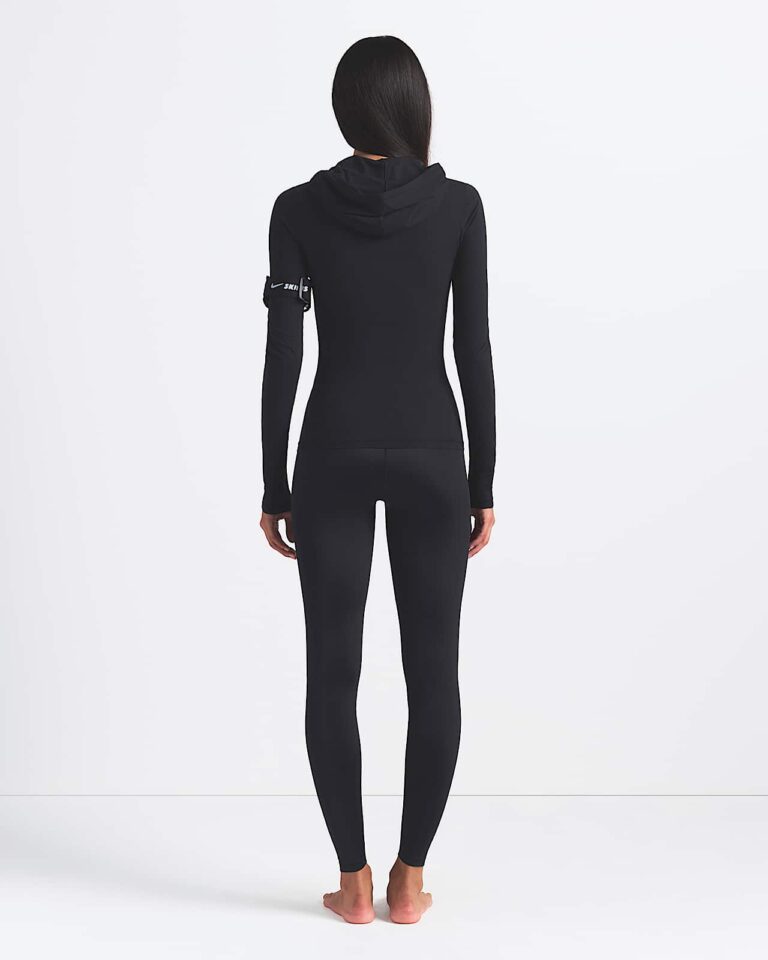 Леггинсы NikeSKIMS Satin Shine High-Waisted Bonded 26″ Leggings «Obsidian» Женская