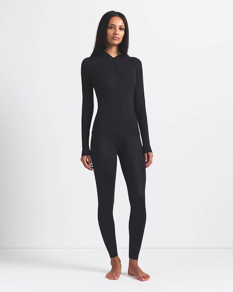 Леггинсы NikeSKIMS Satin Shine High-Waisted Bonded 26″ Leggings «Obsidian» Женская