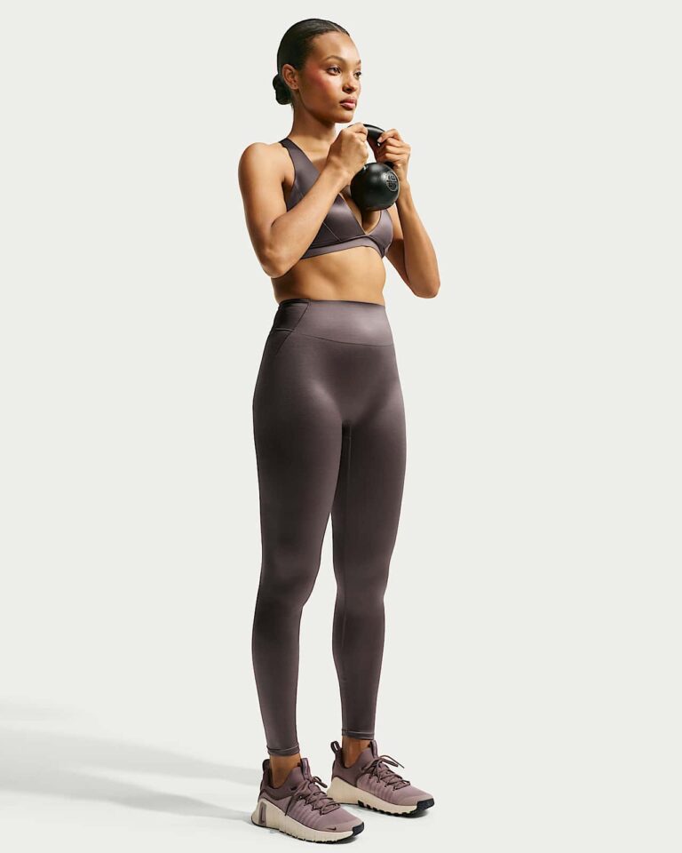 Леггинсы NikeSKIMS Satin Shine High-Waisted Bonded 26″ Leggings «Resin» Женская
