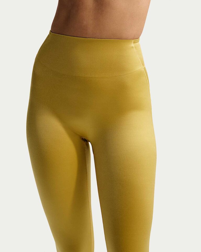 Леггинсы NikeSKIMS Satin Shine High-Waisted Bonded 26″ Leggings «Citrine» Женская