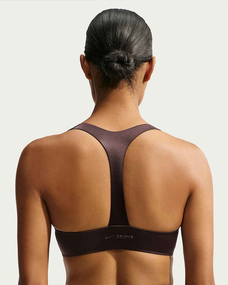 Топ NikeSKIMS Satin Shine Plunge Bra «Phoenix» Женская