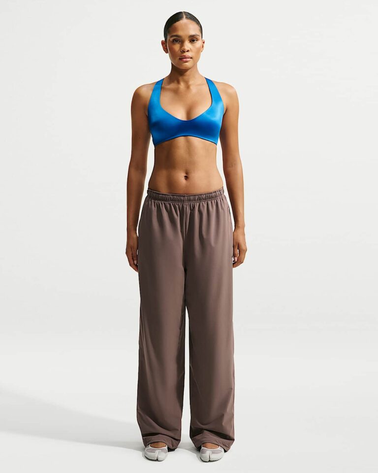 Топ NikeSKIMS Satin Shine Plunge Bra «Cobalt» Женская