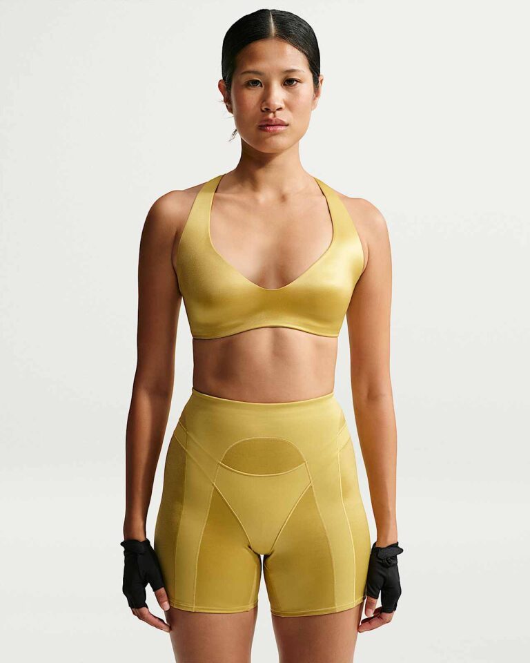 Топ NikeSKIMS Satin Shine Plunge Bra «Citrine» Женская