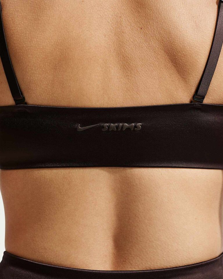 Топ NikeSKIMS Satin Shine Scoop Cami Bra «Phoenix» Женская