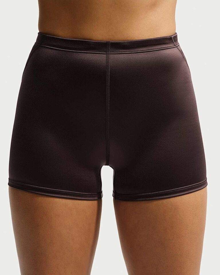 Шорты NikeSKIMS Satin Shine Mid-Rise 2″ Boyshorts with Drawcord «Phoenix» Женская