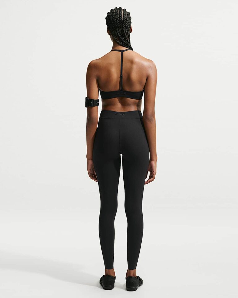 Топ NikeSKIMS Studio Stretch Triangle Sports Bra «Obsidian» Женская