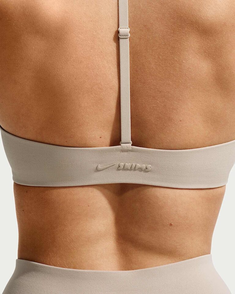 Топ NikeSKIMS Studio Stretch Triangle Sports Bra «Linen» Женская
