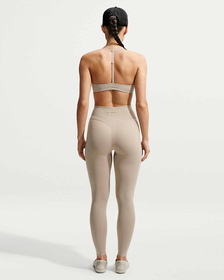 Топ NikeSKIMS Studio Stretch Triangle Sports Bra «Linen» Женская