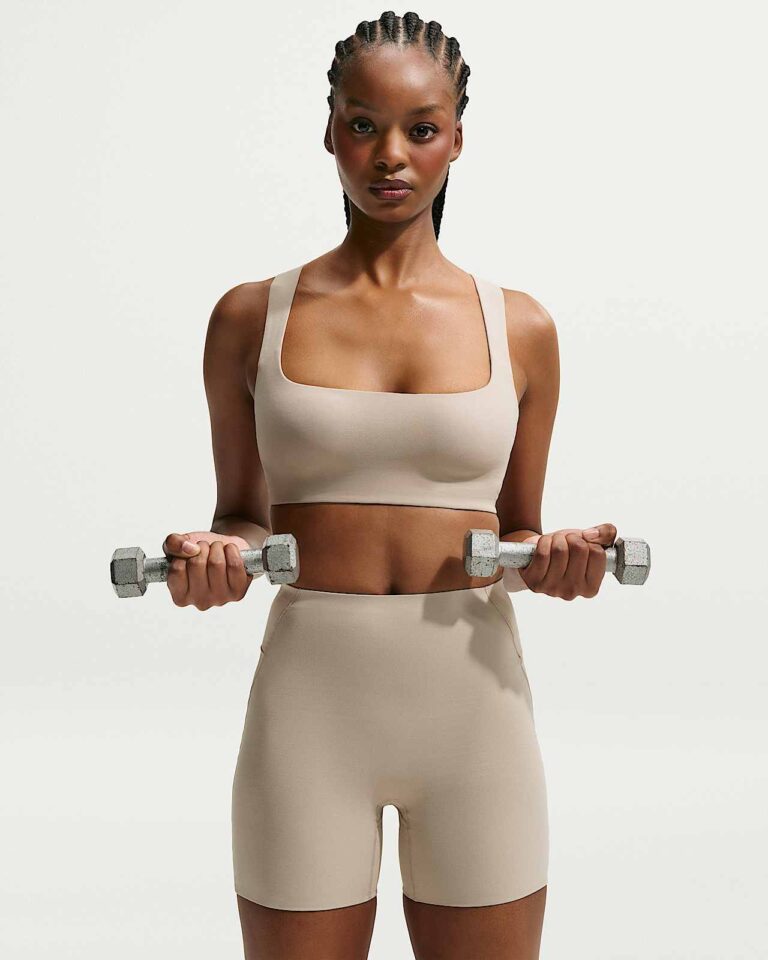 Топ NikeSKIMS Studio Stretch Square Neck Bra «Linen» Женская