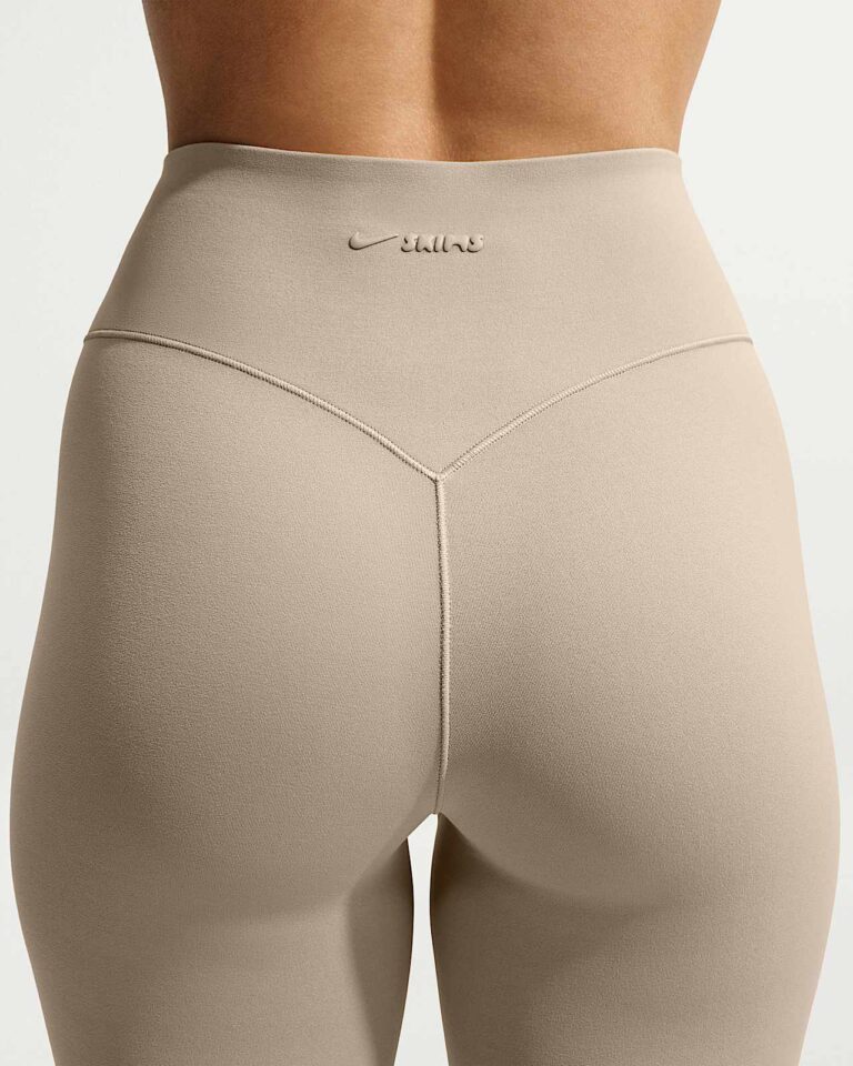 Леггинсы NikeSKIMS Studio Stretch 26″ Leggings «Linen» Женская