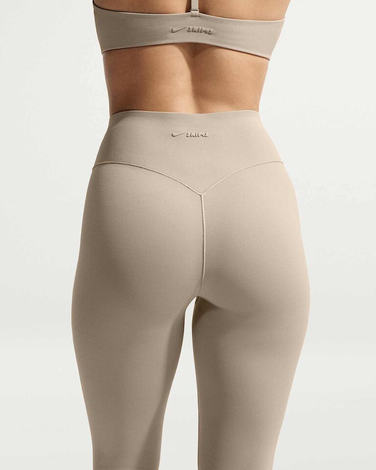 Леггинсы NikeSKIMS Studio Stretch 26″ Leggings «Linen» Женская