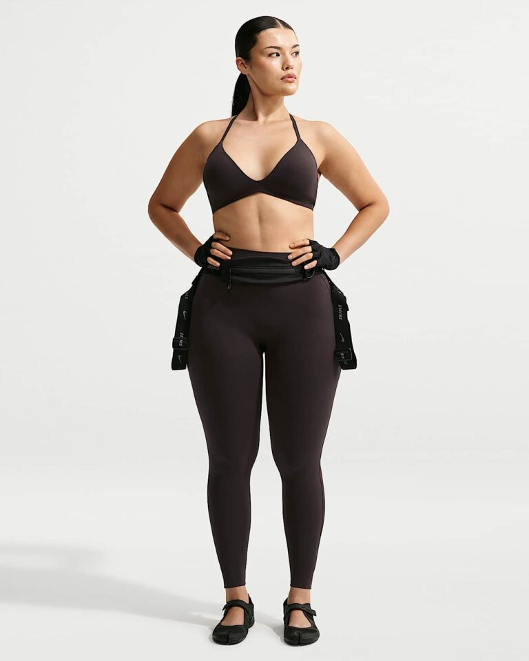 Леггинсы NikeSKIMS Studio Stretch 26″ Leggings «Dark Roast» Женская