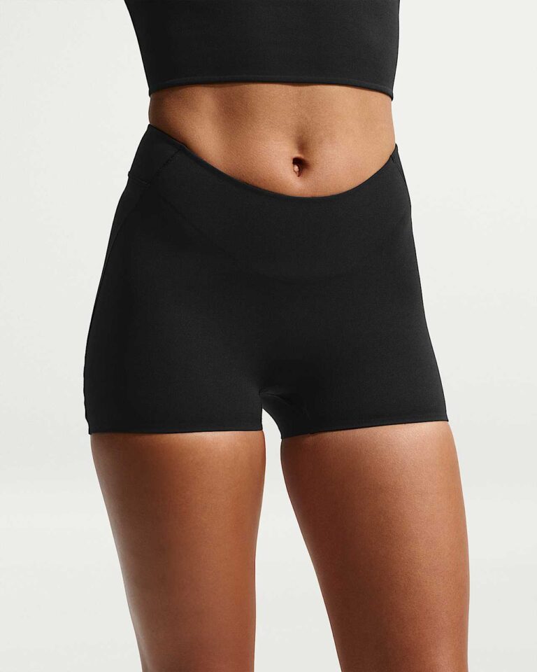 Шорты NikeSKIMS Studio Stretch 2″ Shorts «Obsidian» Женская