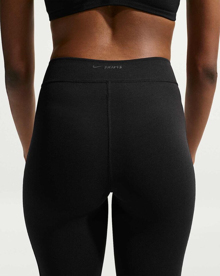 Леггинсы NikeSKIMS Studio Stretch 29″ Leggings «Obsidian» Женская