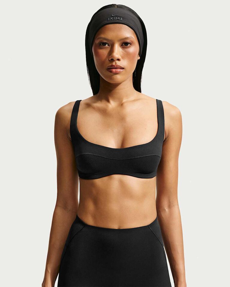 Топ NikeSKIMS Studio Stretch Micro Sports Bra «Obsidian» Женская