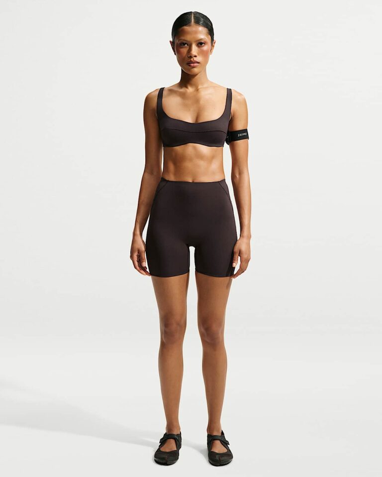Топ NikeSKIMS Studio Stretch Micro Sports Bra «Dark Roast» Женская