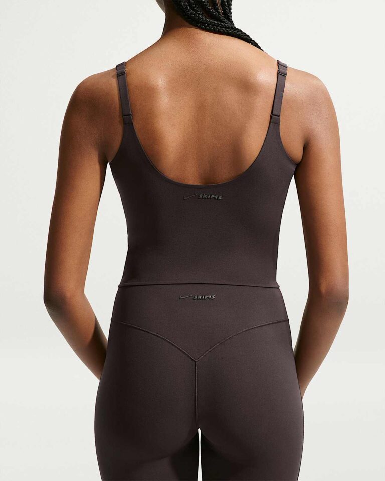 Майка NikeSKIMS Studio Stretch Plunge Tank «Dark Roast» Женская