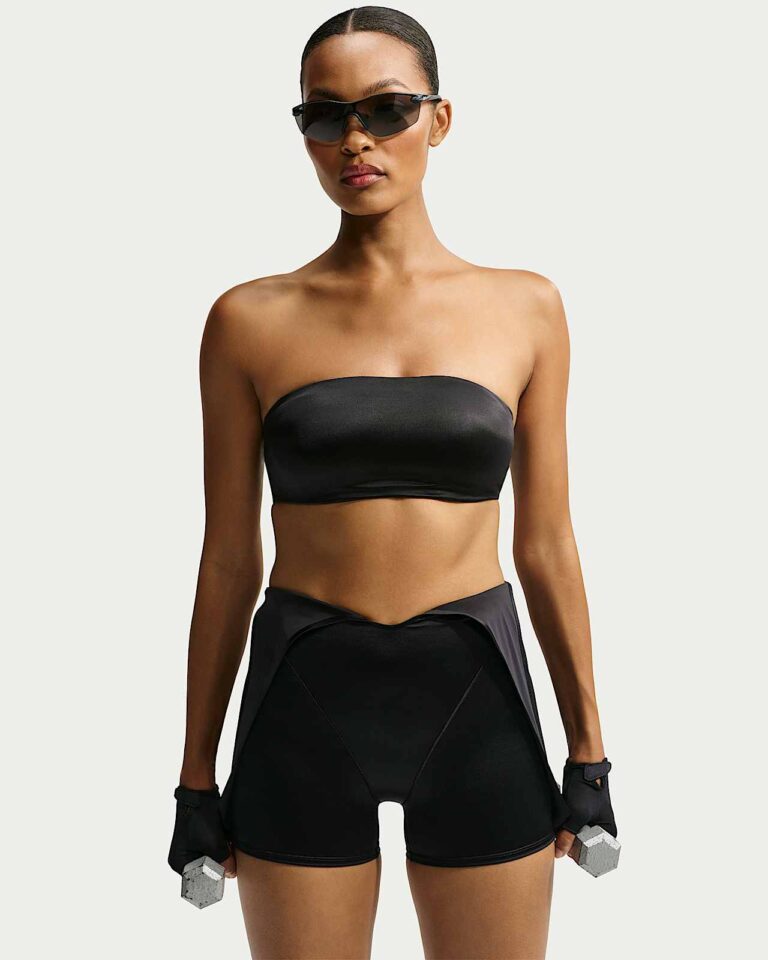 Топ NikeSKIMS Satin Shine Convertible Bandeau Bra «Obsidian» Женская