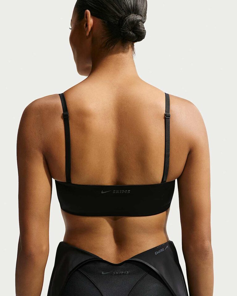Топ NikeSKIMS Satin Shine Convertible Bandeau Bra «Obsidian» Женская