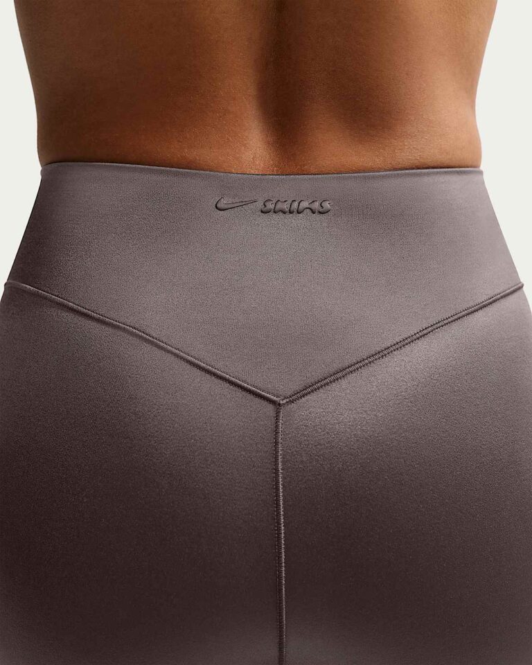 Леггинсы NikeSKIMS Satin Shine High-Waisted Bonded 29″ Leggings «Resin» Женская