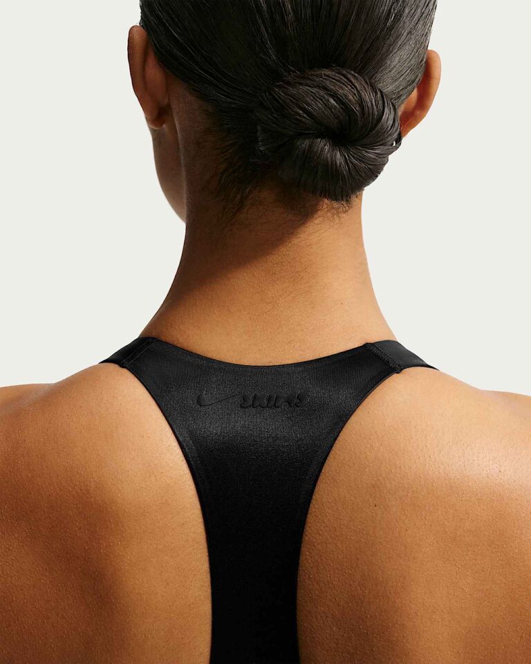Топ NikeSKIMS Satin Shine Halter Bra «Obsidian» Женская