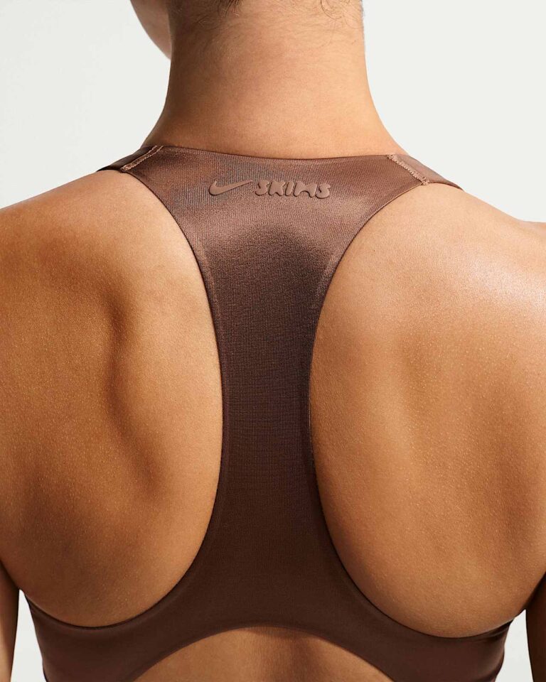Топ NikeSKIMS Satin Shine Halter Bra «Carob Brown» Женская