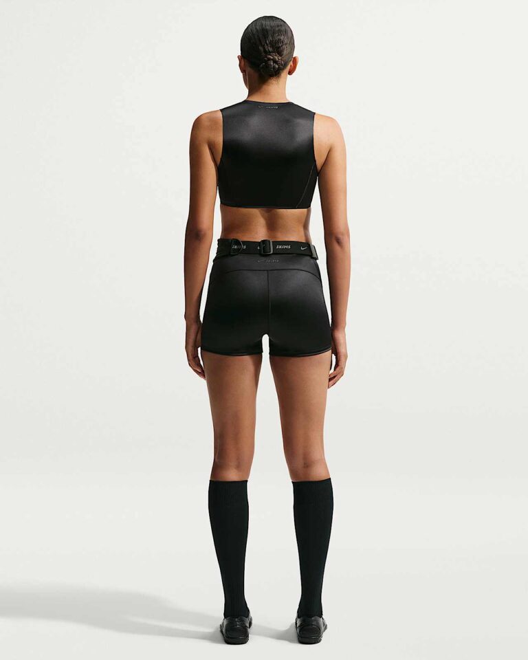 Топ NikeSKIMS Satin Shine Open-Scoop Bra «Obsidian» Женская