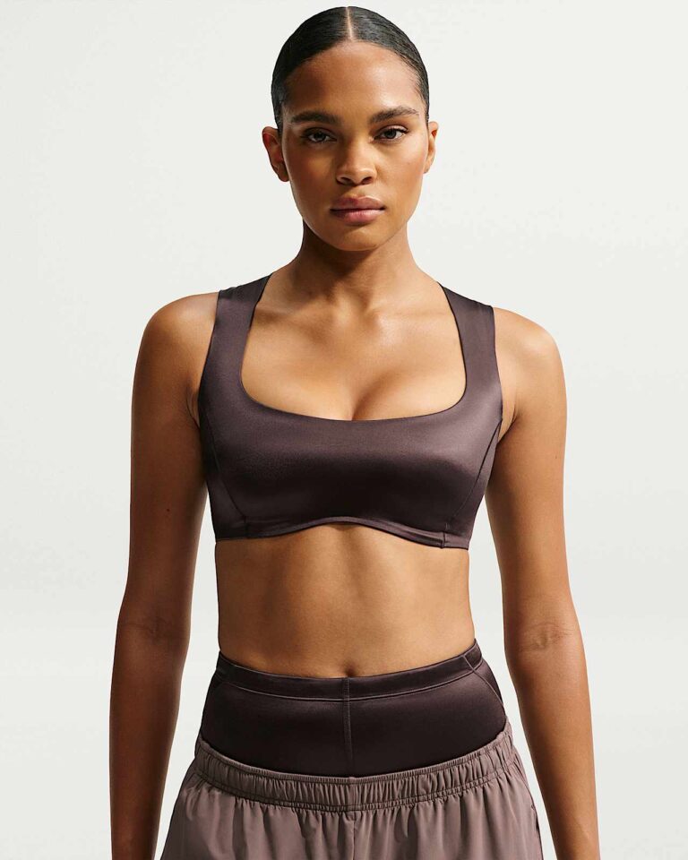 Топ NikeSKIMS Satin Shine Open-Scoop Bra «Phoenix» Женская