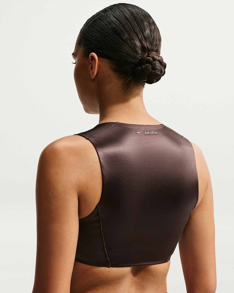Топ NikeSKIMS Satin Shine Open-Scoop Bra «Phoenix» Женская