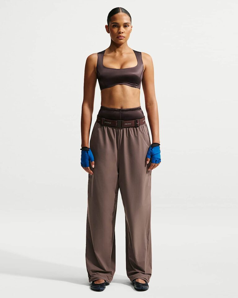Топ NikeSKIMS Satin Shine Open-Scoop Bra «Phoenix» Женская
