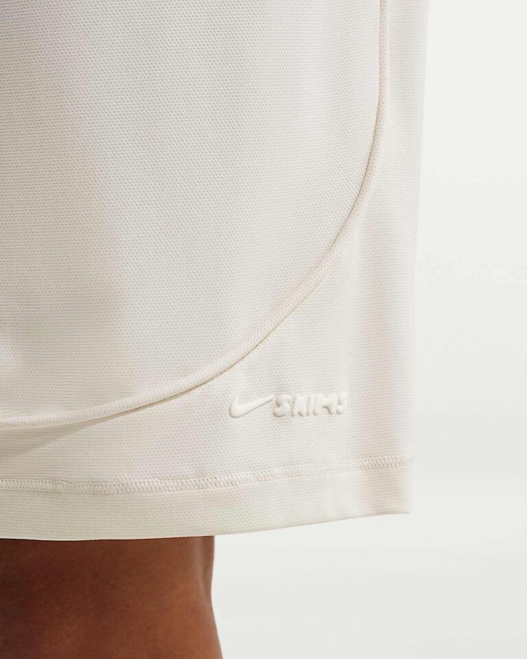 Шорты NikeSKIMS Airy Relaxed Shorts «Actv Ivory» Женская