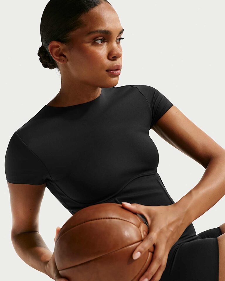 Топ NikeSKIMS Matte Corset Cropped Top «Obsidian» Женская
