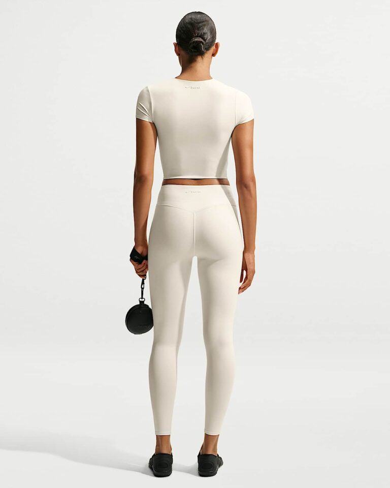 Топ NikeSKIMS Matte Corset Cropped Top «Actv Ivory» Женская