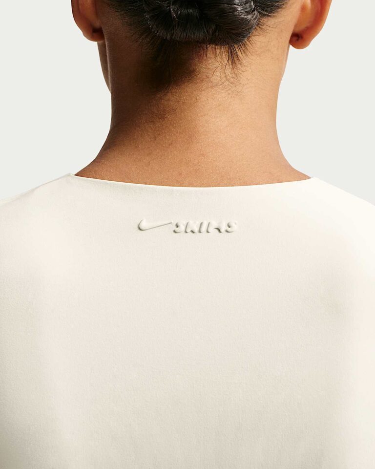 Топ NikeSKIMS Matte Corset Cropped Top «Actv Ivory» Женская