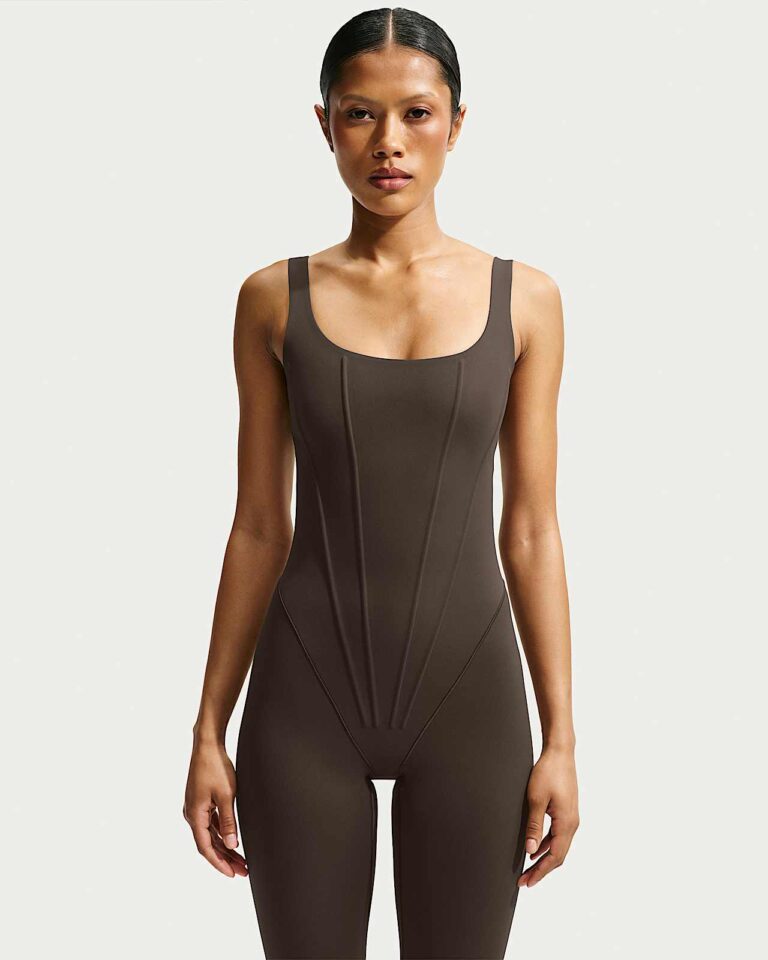 Боди NikeSKIMS Matte Corset 29″ Bodysuit «Dark Sepia» Женская