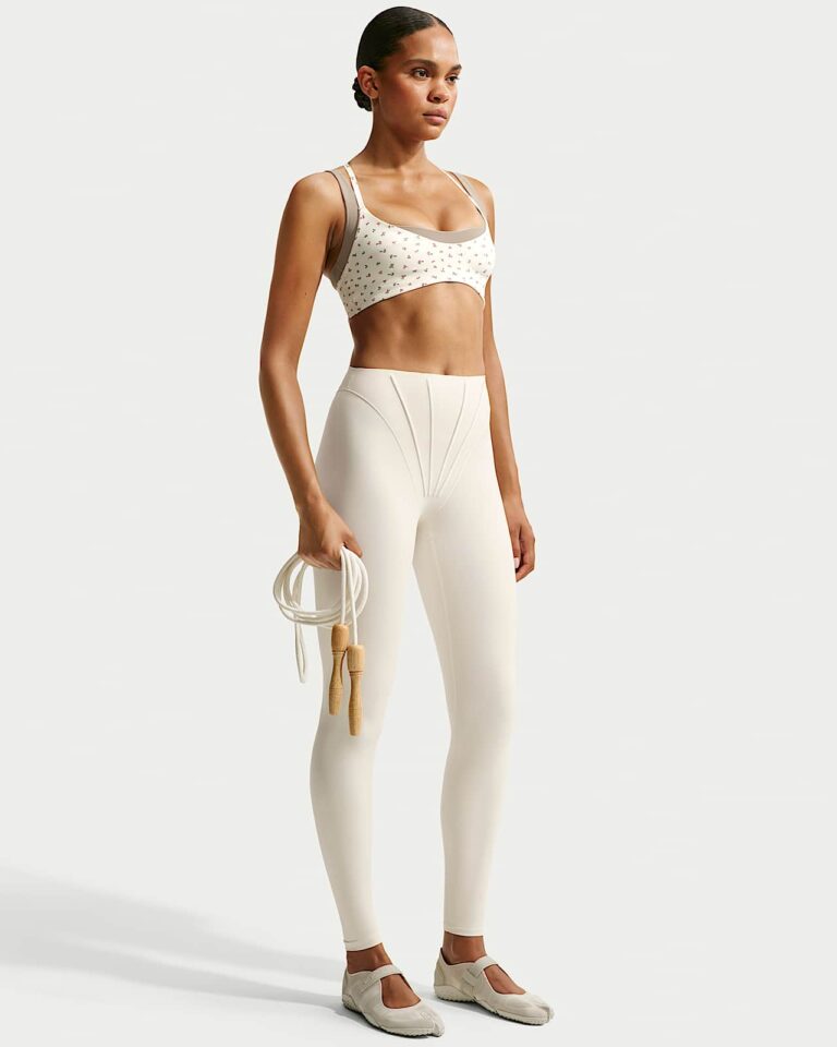 Леггинсы NikeSKIMS Matte High-Waisted Corset 26″ Leggings «Actv Ivory» Женская