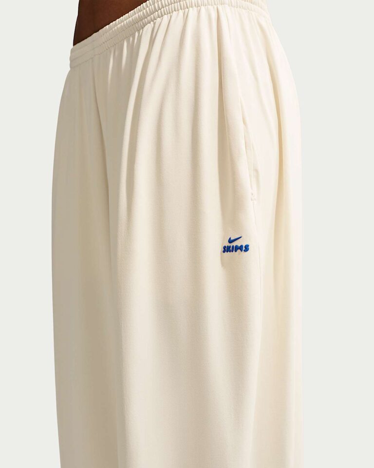 Брюки NikeSKIMS Stretch Knit Pants «Actv Ivory/Cobalt» Женская